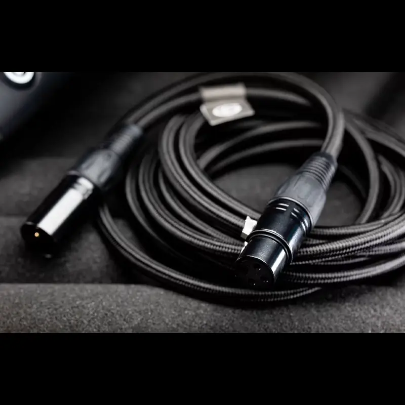 700515 Elgato XLR cable 3.webp