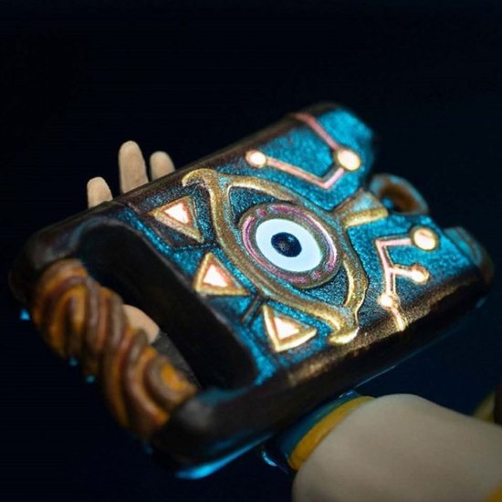 First 4 Figures - The Legend of Zelda: Breath of the Wild - Zelda Collector Edition Figure (With LED Light)