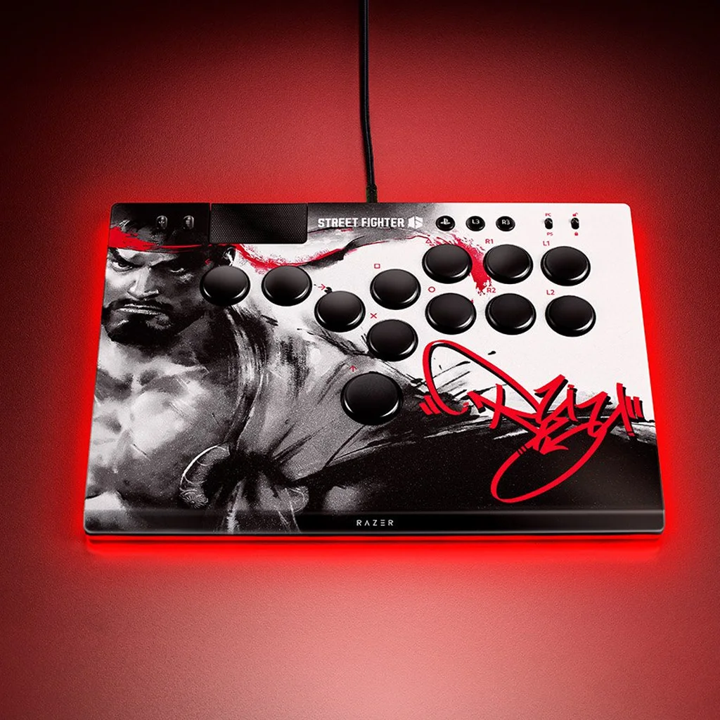 Razer Kitsune All-Button Optical Arcade Controller – Ryu Edition