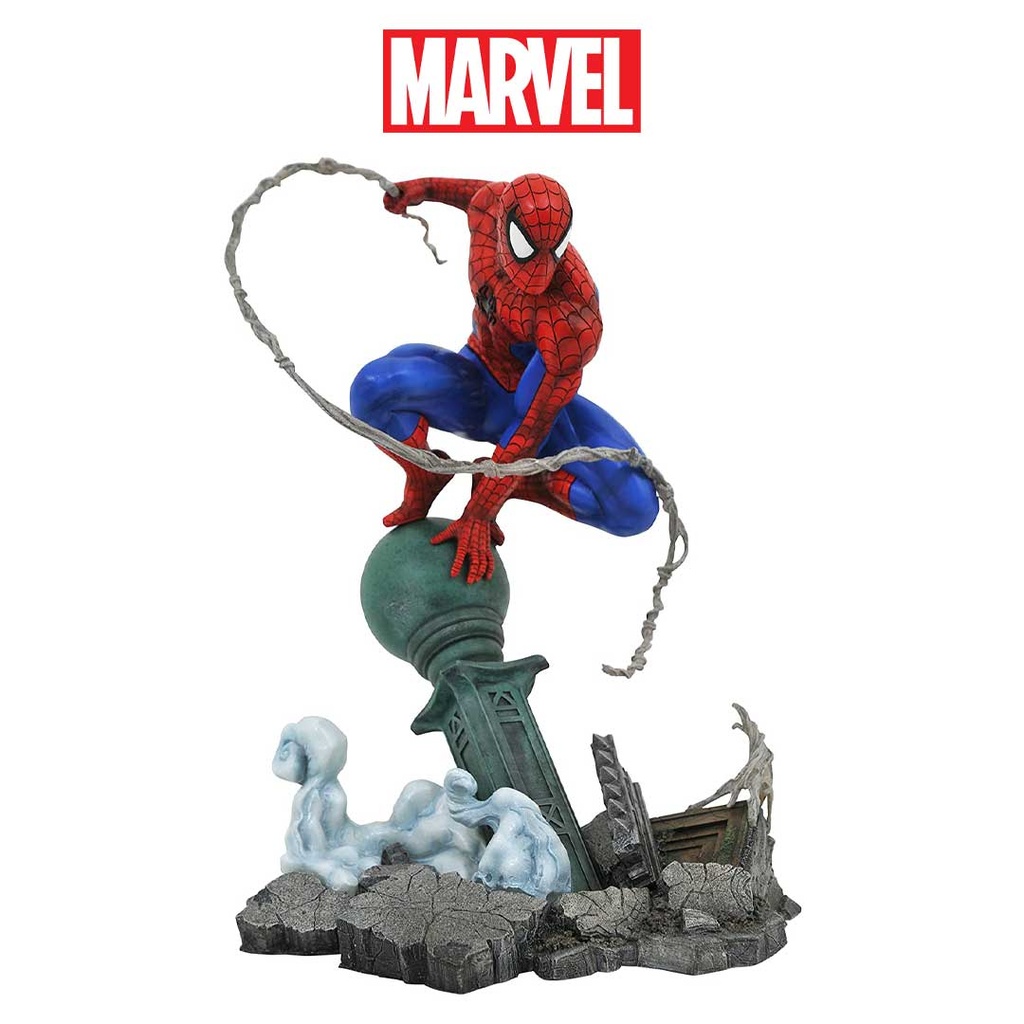 Diamond Select - Marvel Gallery Comic Spiderman Figure