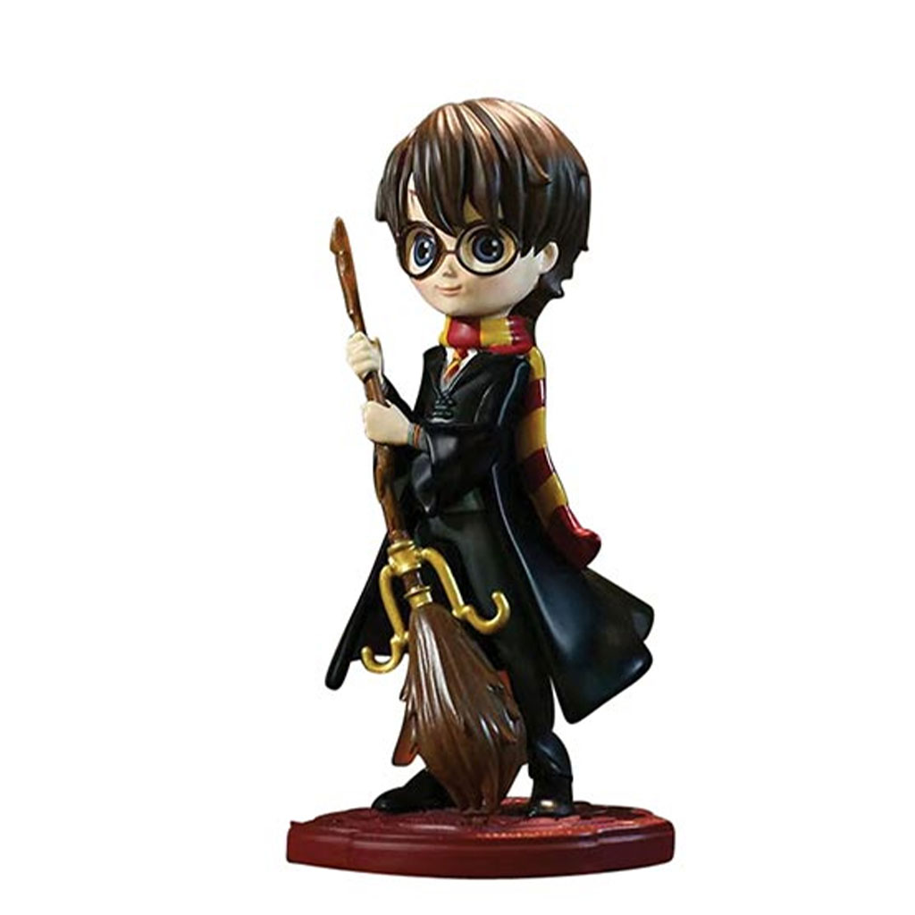 Enesco - Harry Potter - Harry Holding Broom Figure