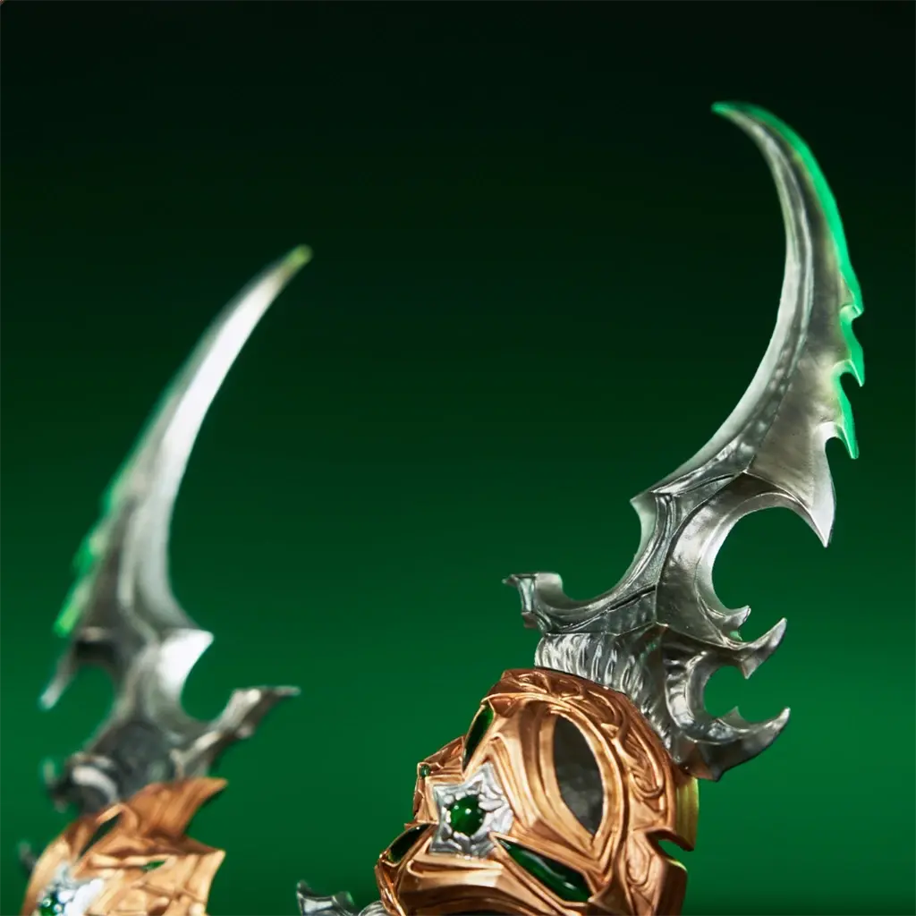 [702284] HEX Collectibles World of Warcraft 20th 4.webp
