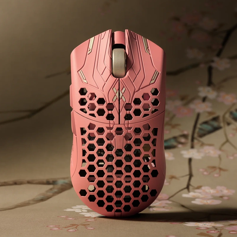 Finalmouse UltralightX Sakura S | Game Store